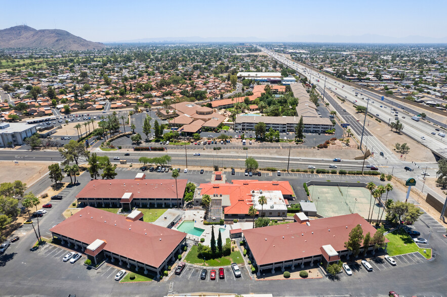 2510 W Greenway Rd, Phoenix, AZ for sale - Building Photo - Image 3 of 30