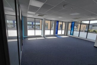 Waterside Ct, Dartford to rent Interior Photo- Image 2 of 4