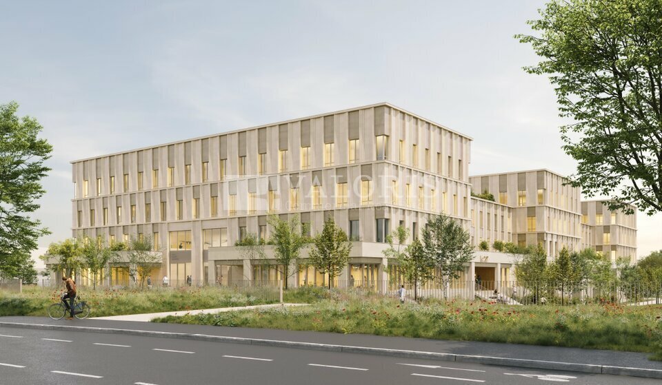 Office in Saint-Genis-Laval for sale - Building Photo - Image 1 of 19