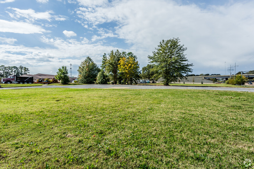 611 Stateline Rd, Southaven, MS for sale - Primary Photo - Image 1 of 3