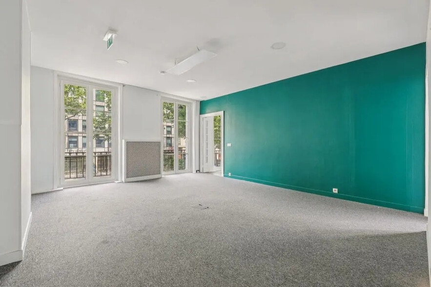 36 Rue Meslay, Paris for sale - Building Photo - Image 3 of 12