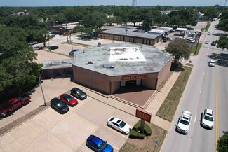 More details for 700 Jackson St, Richmond, TX - Retail for Sale