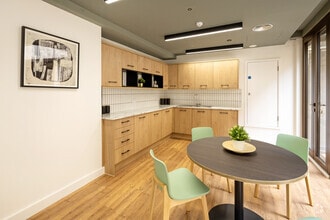 16-20 Ely Pl, London to rent Interior Photo- Image 2 of 8