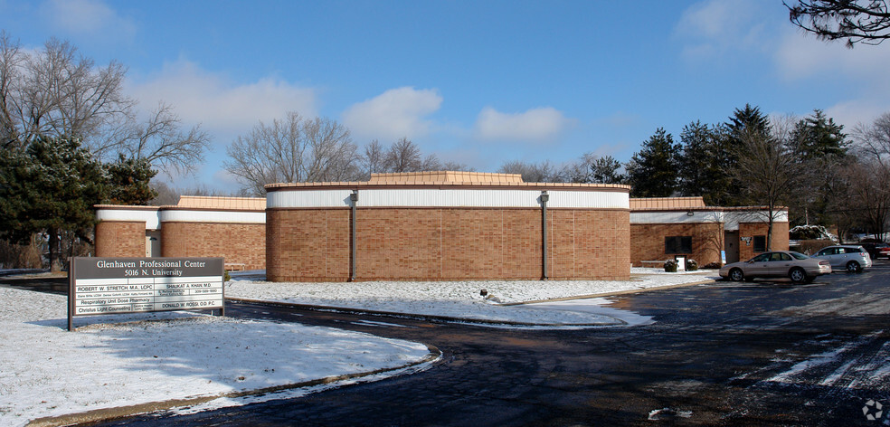 5016 N University St, Peoria, IL for sale - Primary Photo - Image 1 of 1