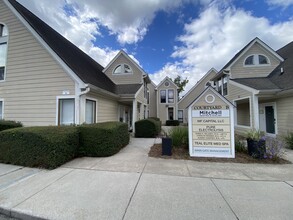 1041 Johnnie Dodds Blvd, Mount Pleasant, SC for rent Building Photo- Image 1 of 9