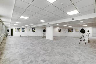 Office in Puteaux to rent Interior Photo- Image 2 of 5