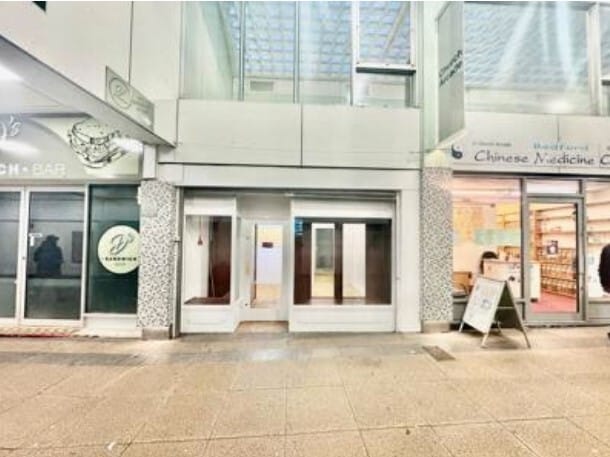 1-18 Church Arcade, Bedford to rent Building Photo- Image 1 of 2