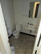 7400 El Cajon Blvd, La Mesa, CA to rent Interior Photo- Image 2 of 4