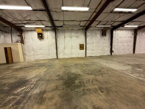 5010 Gateway Dr, Medina, OH to rent Interior Photo- Image 2 of 26