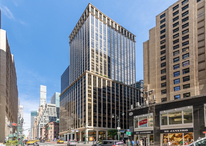 437 Madison Ave, New York, NY for rent - Building Photo - Image 1 of 20