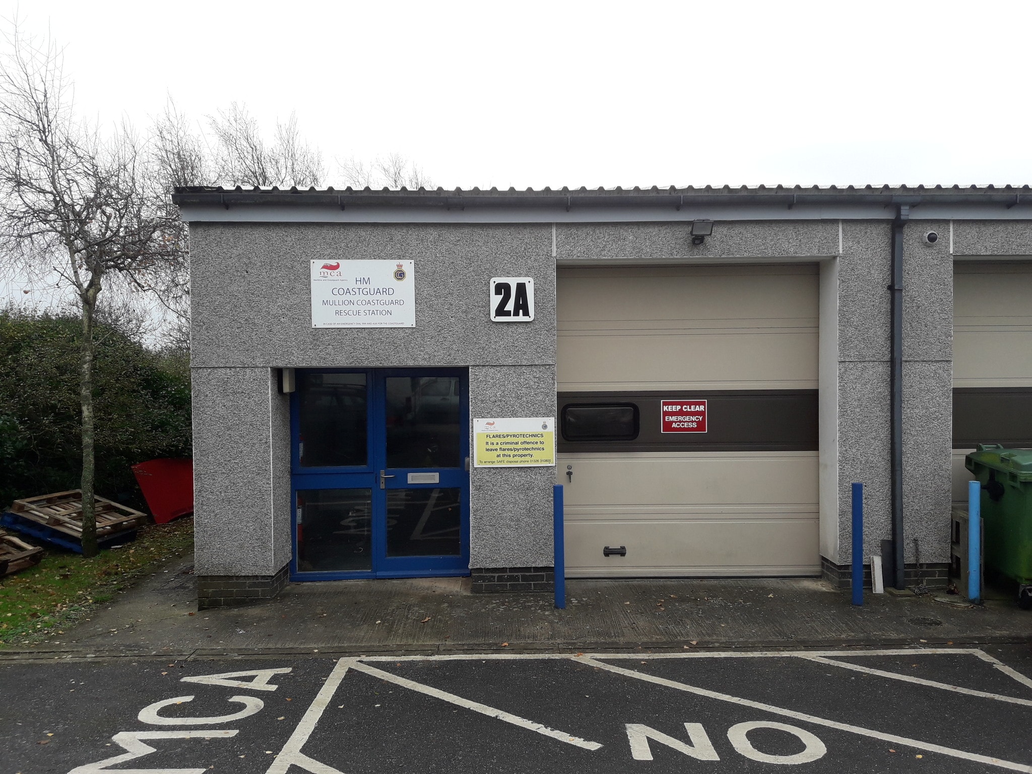 Willis Vean, Mullion for sale Building Photo- Image 1 of 1