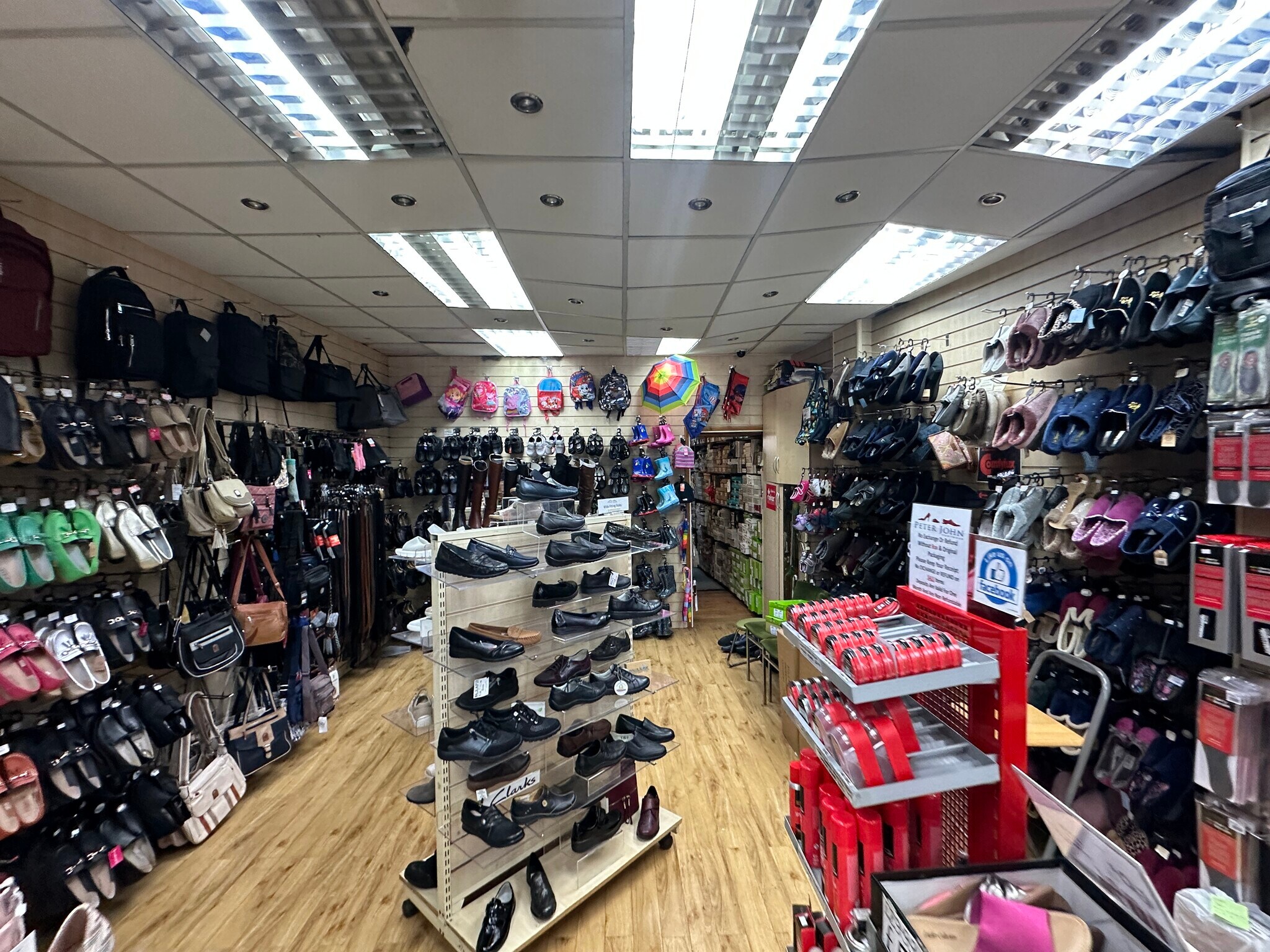 18 The Broadway, Greenford to rent Interior Photo- Image 1 of 2