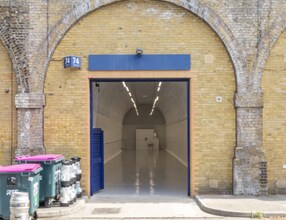 Enid St, London to rent Building Photo- Image 1 of 4