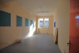 103 High St, Kirkcaldy for sale Interior Photo- Image 2 of 4