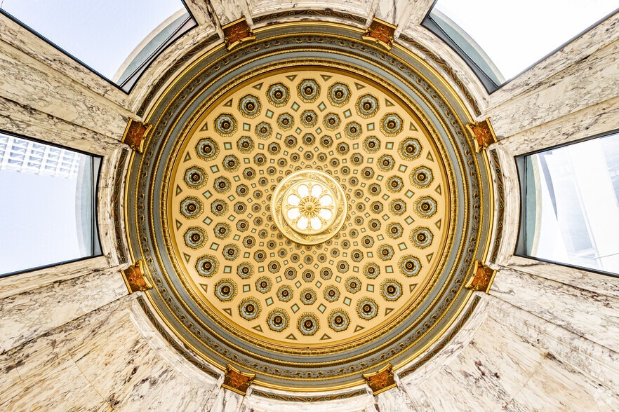 50 Hurt Plz SE, Atlanta, GA to rent - Interior Photo - Image 3 of 34