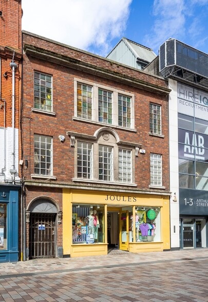 5-11 Belfast, Belfast to rent - Building Photo - Image 2 of 7