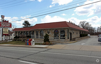 2560 W West Chester Pike, Broomall, PA for sale Primary Photo- Image 1 of 1