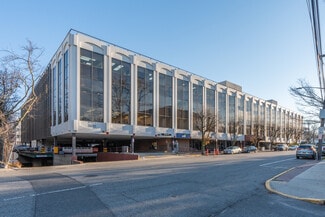 More details for 98 Cuttermill Rd, Great Neck, NY - Mixed-use to Rent