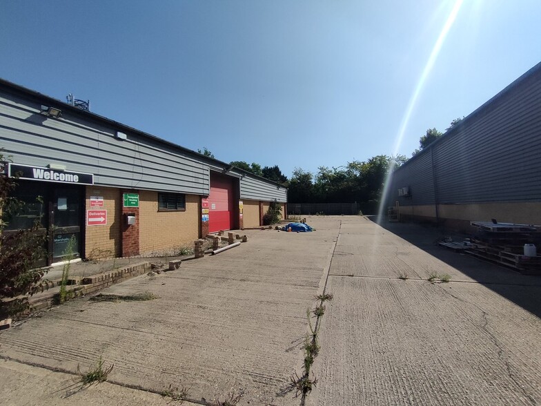 Wycke Hill, Maldon to rent - Building Photo - Image 2 of 2