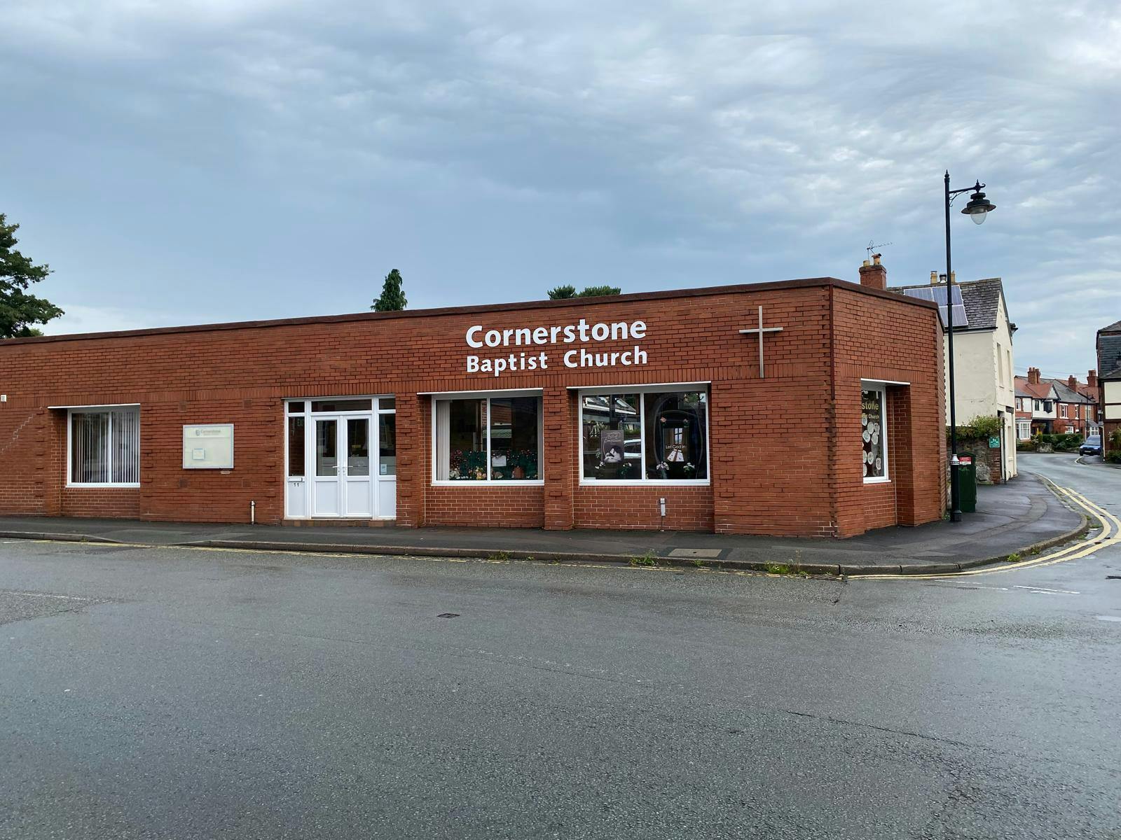 11 Lower Brook St, Oswestry to rent Primary Photo- Image 1 of 3