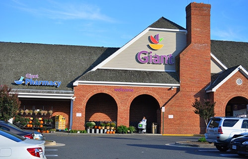 5675 Stone Rd, Centreville, VA to rent - Building Photo - Image 2 of 5