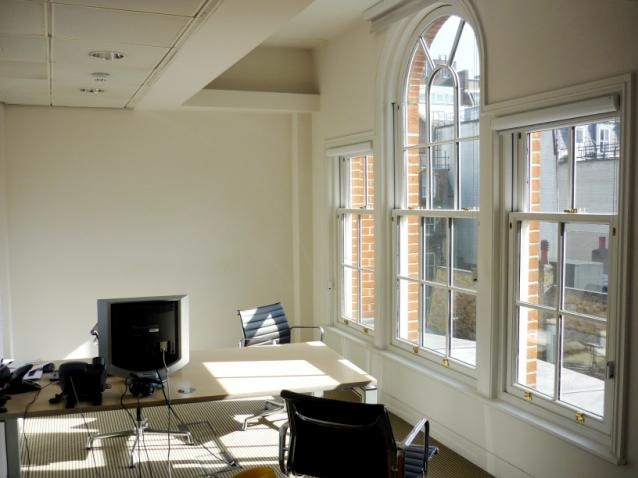 14-16 Bruton Pl, London to rent - Interior Photo - Image 3 of 21