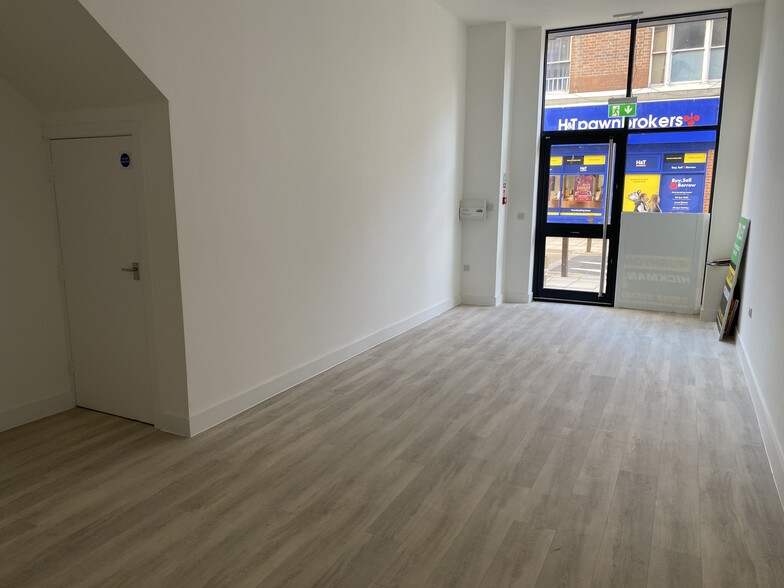 158 High St, Burton On Trent for rent - Interior Photo - Image 3 of 4