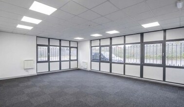 Haydock Ln, Haydock to rent Interior Photo- Image 2 of 3