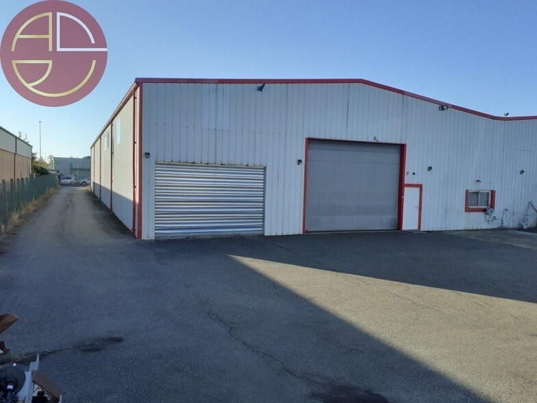 Industrial in Gratentour to rent - Building Photo - Image 3 of 8