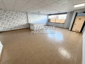 Retail in Illescas, Toledo to rent Interior Photo- Image 1 of 5
