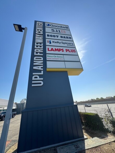 1348-1438 W 7th St, Upland, CA to rent - Building Photo - Image 3 of 11