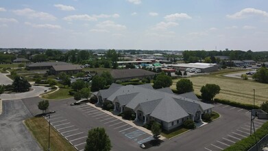 702 Commerce Dr, Perrysburg, OH - aerial  map view