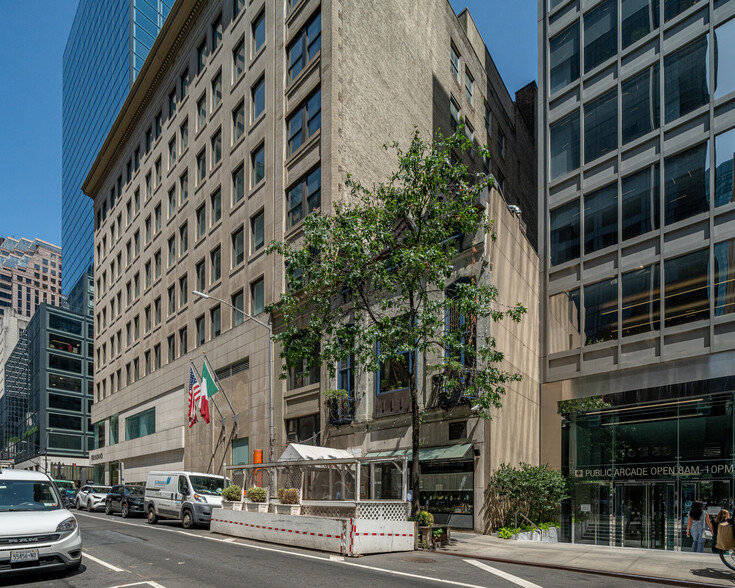 3 E 52nd St, New York, NY for sale - Building Photo - Image 1 of 1