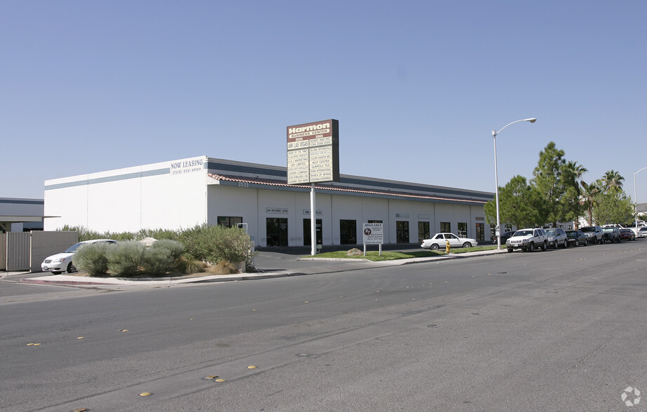 3535 W Harmon Ave, Las Vegas, NV for rent - Building Photo - Image 2 of 12