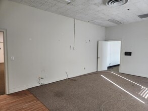 2220 Capital Blvd, Raleigh, NC for rent Interior Photo- Image 1 of 2