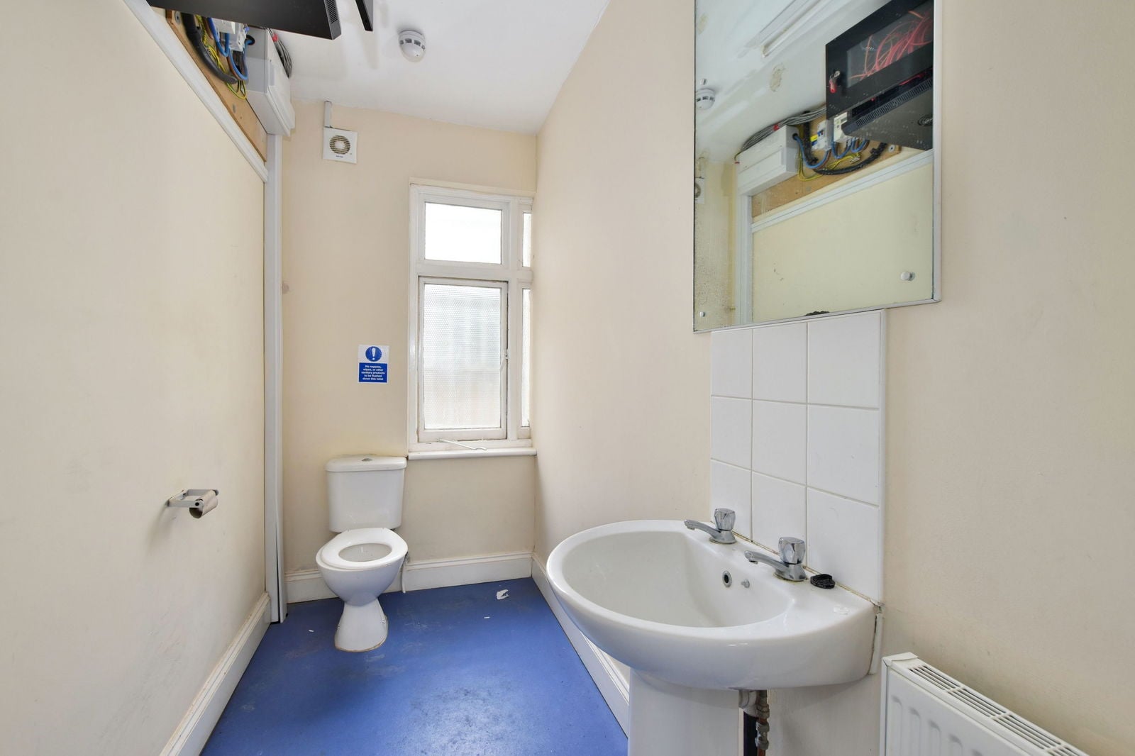 617 Hitchin Rd, Luton to rent Interior Photo- Image 1 of 7