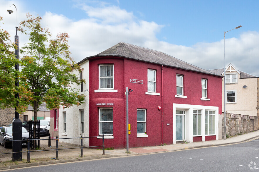 2 Roxburgh St, Galashiels for rent - Primary Photo - Image 1 of 3