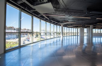 Glorieta del Mar Caribe, 1, Madrid, Madrid to rent Interior Photo- Image 1 of 1