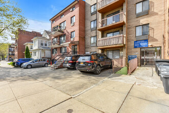 75-58 113th St, Forest Hills, NY for rent Building Photo- Image 1 of 13