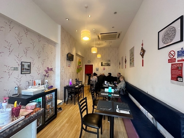 Finchley Rd, London to rent Interior Photo- Image 1 of 2