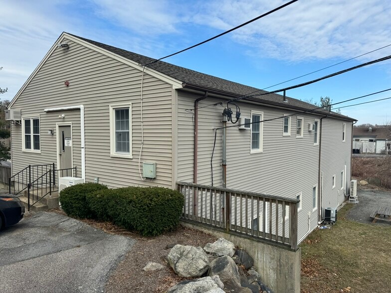 151 Centerville Rd, Warwick, RI for sale - Building Photo - Image 3 of 14