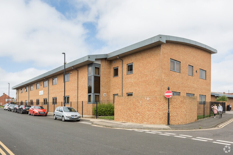 Hudson St, North Shields, NE30 1DL UK