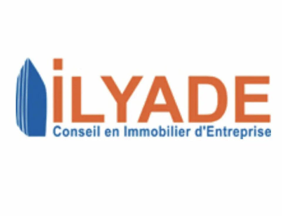 Light Industrial in Éguilles to rent Building Photo- Image 1 of 2