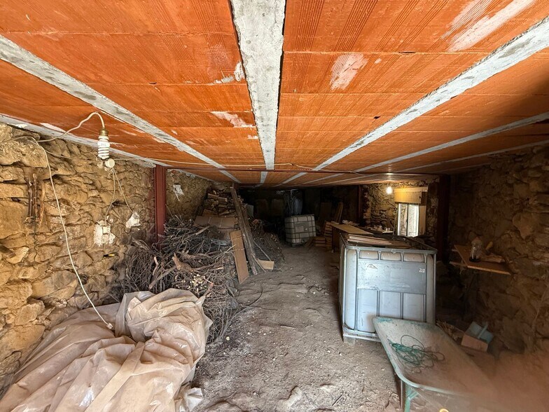 Calle Ermita, 25, Bohoyo, Ávila for sale - Interior Photo - Image 3 of 6