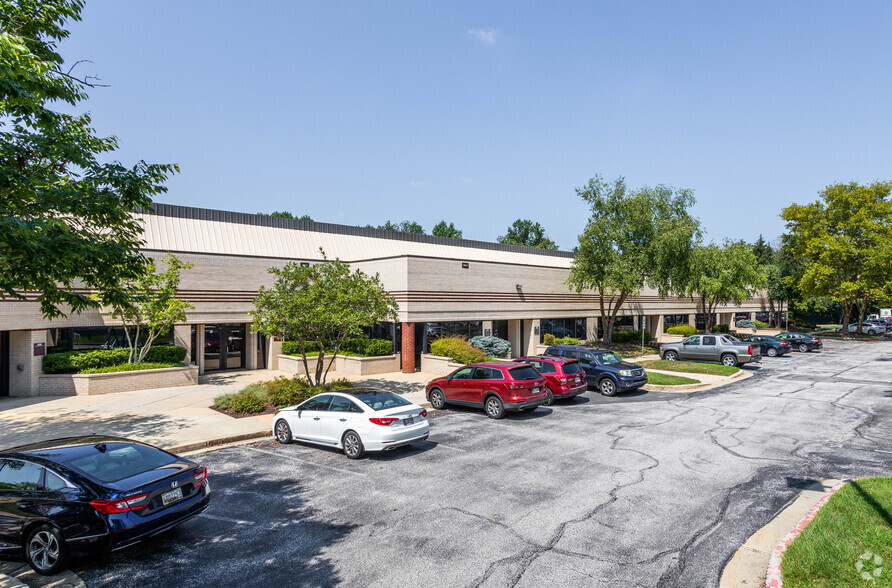 9730 Patuxent Woods Dr, Columbia, MD for rent - Building Photo - Image 1 of 10