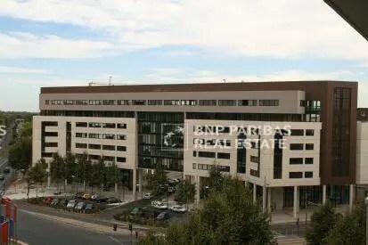 Office in Montpellier to rent - Building Photo - Image 3 of 12