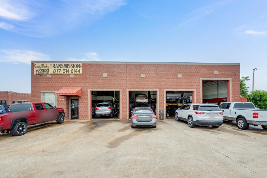 7659 Boulevard 26, North Richland Hills, TX for sale - Building Photo - Image 1 of 1