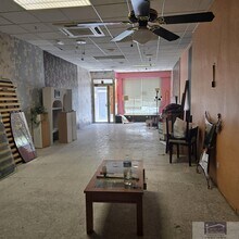 Retail in Colmenar Viejo, Madrid to rent Floor Plan- Image 1 of 5