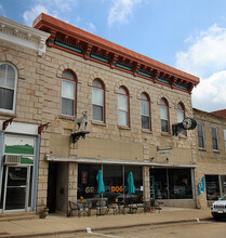 215 High St, Mineral Point, WI for sale Building Photo- Image 1 of 1