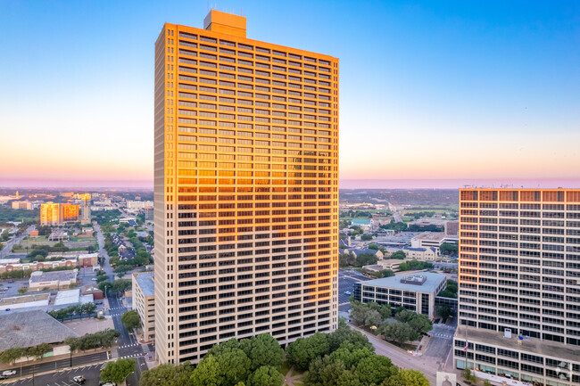 More details for 801 Cherry St, Fort Worth, TX - Office, Flex for Rent